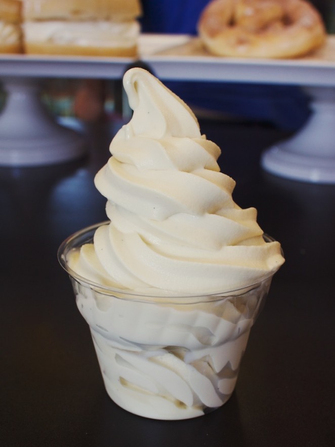 vanilla_custard_soft_serve-vegan_treats 230