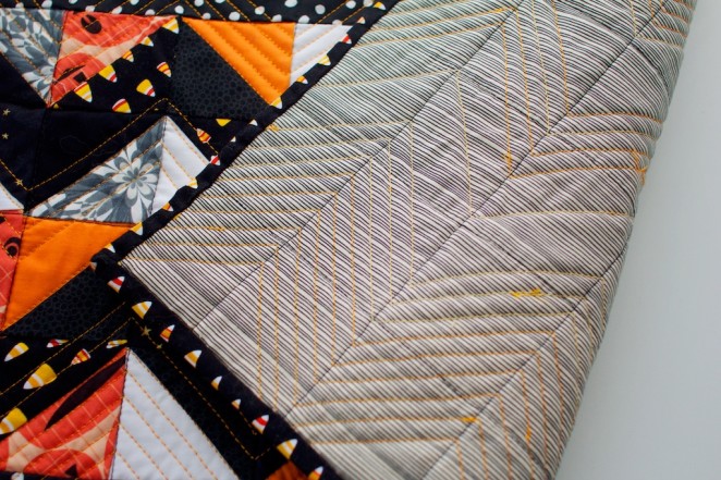 halloween quilt 228